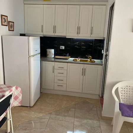סרנדה Apartament Roisin מראה חיצוני תמונה